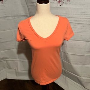 Gap t-shirt v neck